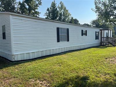 Home in Hallsville for Lease
